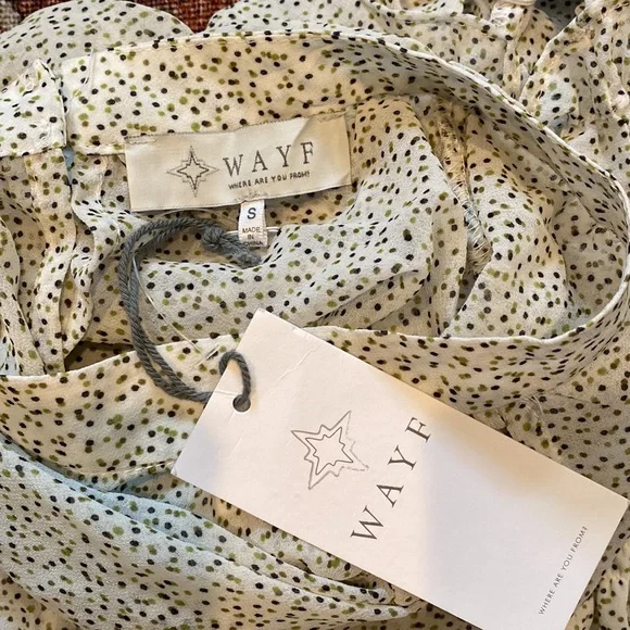 NWT Wayf Puff Sleeve High Neck Top. Short Sleeve. Size Small. Dot Print. Sheer. - Picture 6 of 12